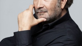 Λάκης Λαζόπουλος: “Άλλες γυναίκες φοράνε τα φουστάνια σου”