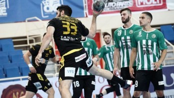 Η ΑΕΚ «φτερούγισε» στον τελικό κυπέλλου χάντμπολ