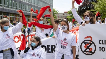 Ελβετία: Γιατροί ζητούν αναγνώριση και αντιμετώπιση κινδύνων από την κλιματική αλλαγή