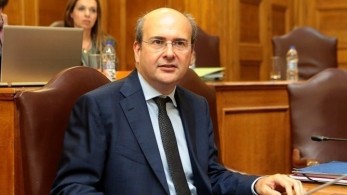Χατζηδάκης: Τι θα γίνει με κοινωνικό τουρισμό, ψηφιακή κάρτα και εργασιακό ν/σ
