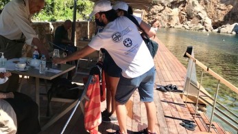 Κορωνοϊός: Περιφέρεια Αττικής και ΙΣΑ ενημερώνουν για τα μέτρα προφύλαξης στις παραλίες