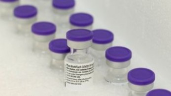 Πάνω από 200 εκατ. δόσεις εμβολίων έχουν χορηγηθεί στην ΕΕ