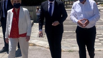 Πάτρα: Εξαγγελίες Πέτσα για την ανάπλαση των Προσφυγικών