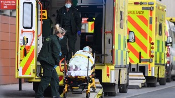 Βρετανία: Η παραλλαγή Δέλτα του κορωνοϊού, λέει ο λέει ο υπουργός Υγείας, είναι κατά 40% πιο μεταδοτική