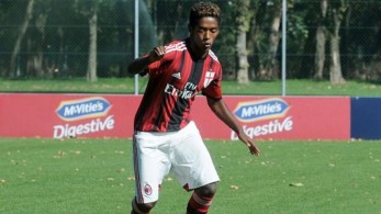 Σ. Βιζίν: «Είμαι μαύρος και ο κόσμος με κοιτάζει απαξιωτικά»