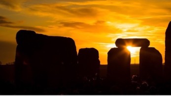 21 Ιουνίου: Θερινό ηλιοστάσιο – Η πρώτη ημέρα και επίσημα του καλοκαιριού