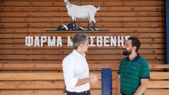 Δράμα: Πρότυπη μονάδα αιγοπροβάτων επισκέφθηκε ο πρωθυπουργός