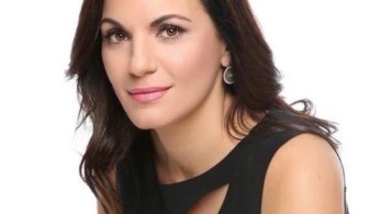 Όλγα Κεφαλογιάννη: Εφ’ όλης της ύλης- Ισορροπημένη και όμορφη στην εγκυμοσύνη της