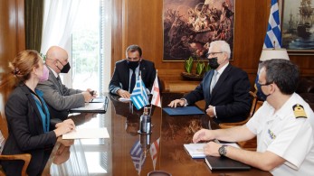 Συνάντηση ΥΕΘΑ Ν. Παναγιωτόπουλου με τον Πρέσβη της Γεωργίας Ντέιβιντ Ντόντουα