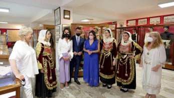 Επίσκεψη αντιπροσωπείας της Επιτροπής «Ελλάδα 2021» στη Σαλαμίνα