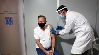 Κορωνοϊός: Το 68% των Ελλήνων δηλώνουν απολύτως θετικοί στο εμβόλιο