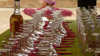 Στο νοσοκομείο 13χρονος από υπερβολική κατανάλωση αλκοόλ