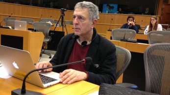 Σκευωρία Novartis: Ανησυχεί ο Κούλογλου για τους κουκουλοφόρους ψευδομάρτυρες