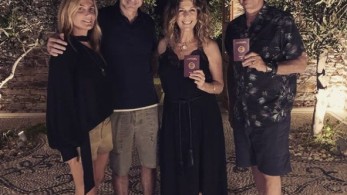 Αντίπαρος: Δείπνο για το ζεύγος Μητσοτάκη με Τζεφ Μπέζος, Τομ Χανκς, Μπάρι Ντίλερ