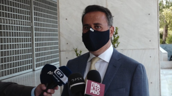 Ο Παπασταύρου, ο Γεωργίου & η αναζήτηση ενός mea culpa