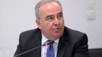 Παπαθανάσης σε Economist: Οι επενδύσεις βασικό εργαλείο για την επόμενη μέρα- Έρχονται 2 ν/σ