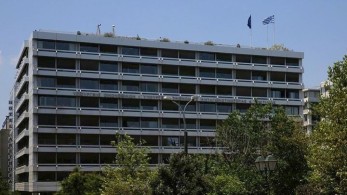 ΥΠΟΙΚ: “Ο ΣΥΡΙΖΑ νομίζει ότι μπορεί να παραπλανά και να κάνει το άσπρο-μαύρο”