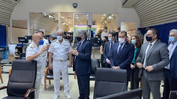 Επίσκεψη Παναγιωτόπουλου – Μπρετόν στις εγκαταστάσεις του στρατηγείου Αν. Μεσογείου