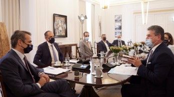 Συνάντηση Μητσοτάκη-Σέφκοβιτς: Η αξιοποίηση των ευρωπαϊκών πόρων θα σηματοδοτήσει μια βιώσιμη Ελλάδα