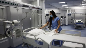  «Στο πόδι» το ΕΣΥ για το 4ο κύμα της πανδημίας – 151 νέες κλίνες covid19 στην Αττική