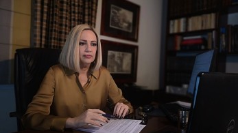 Η Φώφη γυρίζει την πλάτη στον “προοδευτικό” Τσίπρα