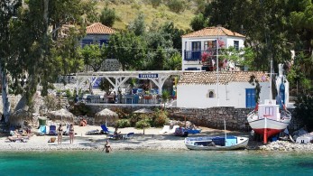 Στ. Πέτσας: «Παράθυρο» για υποχρεωτικούς εμβολιασμούς στην εστίαση και στην ψυχαγωγία