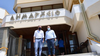Καλαφάτης: «Ή θα εμβολιασθούμε ή θα νοσήσουμε»