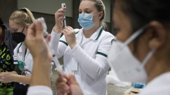 ΗΠΑ: Έχουν χορηγηθεί 337,74 εκατ. δόσεις εμβολίων