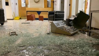 Κύπρος: Επίθεση και ζημιές από διαμαρτυρόμενους για τα κορωνομέτρα