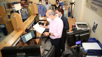 Χατζηδάκης-Γεωργαντάς στο ΚΕΠ Νέας Ιωνίας: 44.000 συναλλαγές για υπηρεσίες ΕΦΚΑ μέσω ΚΕΠ