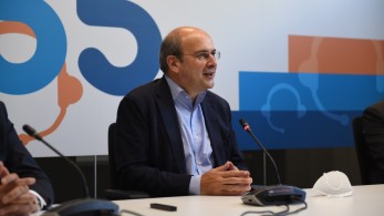 Υπουργείο Εργασίας: Σε λειτουργία το 1555- Μία γραμμή για να βρίσκεις άκρη