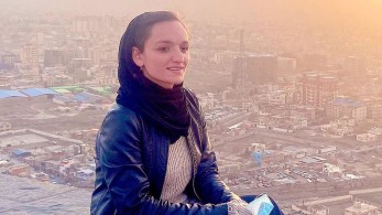 Η πρώτη γυναίκα δήμαρχος του Αφγανιστάν δηλώνει: «Περιμένω να έρθουν να με σκοτώσουν»