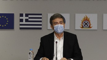 Χρυσοχοΐδης προς ΣΥΡΙΖΑ: Και πυροσβέστης και επιτελικός, συνεχώς παρών