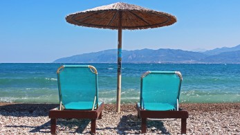 Διακοπές για λίγους: Το 28% των Ευρωπαίων δεν αντέχει οικονομικά ούτε μια βδομάδα