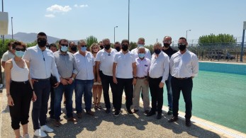 Επαναλειτουργεί, έπειτα από 8 χρόνια, το κολυμβητήριο Μοιρών- Τι άλλα έργα ανακοίνωσε ο Αυγενάκης