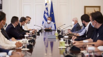 Μητσοτάκης: Εντός των ημερών οι πρώτες εκταμιεύσεις για Β. Εύβοια-Δεν επιστρέφουν την επιστρεπτέα προκαταβολή οι επιχειρήσεις