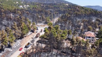 ΔΕΔΔΗΕ: Τεράστιες οι ζημιές στο δίκτυο – Συνεχίζονται οι εργασίες αποκατάστασης