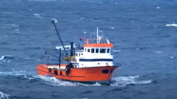 Τουρκικά αλιευτικά σε ρόλο κατασκόπου