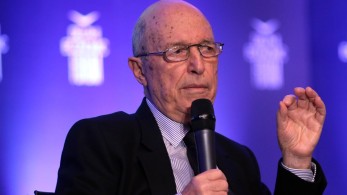 Σημίτης: Αποχαιρετούμε τον Μίκη Θεοδωράκη με ευγνωμοσύνη για τη μουσική και τη δράση του