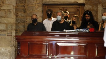 Απόφαση Πρωτοδικείου: Καμία ανάμειξη της οικογένειας στην κηδεία του Μίκη Θεοδωράκη-Θα γίνει όπως επιθυμούσε