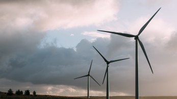 Ιστορικό ρεκόρ αιολικής παραγωγής και ευρωπαϊκή πρωτιά για την Ελλάδα