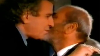 Ο Θανάσης Λάλας μιλά για την ιστορική συνάντηση Θεοδωράκη-Καζαντζίδη