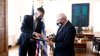 Με το Μετάλλιο της Πόλεως των Αθηνών τιμήθηκε ο Μενέντεζ