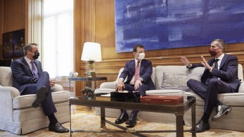 Η συνεργασία Αθήνας – Κωνσταντινούπολης επί τάπητος στη συνάντηση Μητσοτάκη με Ιμάμογλου και Μπακογιάννη