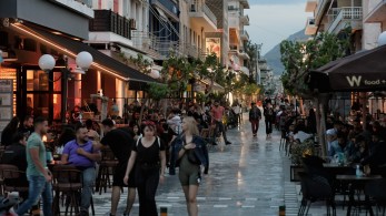 Τι αλλάζει από σήμερα για τους ανεμβολίαστους σε εργασία, εστίαση και μετακινήσεις -Όλα τα νέα μέτρα