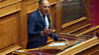 Γεραπετρίτης: Ο κ. Κατρούγκαλος δεν τα είπε τυχαία, τέτοιες απόψεις έχουν και άλλα στελέχη του ΣΥΡΙΖΑ Γεραπετρίτης: Ο κ. Κατρούγκαλος δεν τα είπε τυχαία, τέτοιες απόψεις έχουν και άλλα στελέχη του ΣΥΡΙΖΑ
