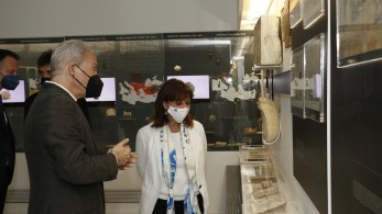 Στο Ηράκλειο η ΠτΔημοκρατίας, για την 78η επέτειο του Ολοκαυτώματος της Βιάννου