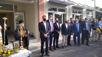 Ο πρωθυπουργός στο σεισμόπληκτο Δαμάσι – Εγκαινίασε το νέο σχολείο