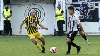 Super League 1: «Αυτοκτονία» ΑΕΚ, μαγκιά ΟΦΗ