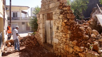 Σεισμός: Σε εγρήγορση ο κρατικός μηχανισμός-Στην Κρήτη Στυλιανίδης και Τουρνάς